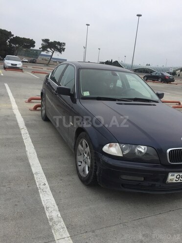 BMW 325 2001, 237,000 km - 2.5 l - Bakı