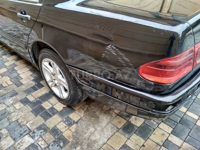 Mercedes E 220 1995, 362,000 km - 2.2 л - Bakı