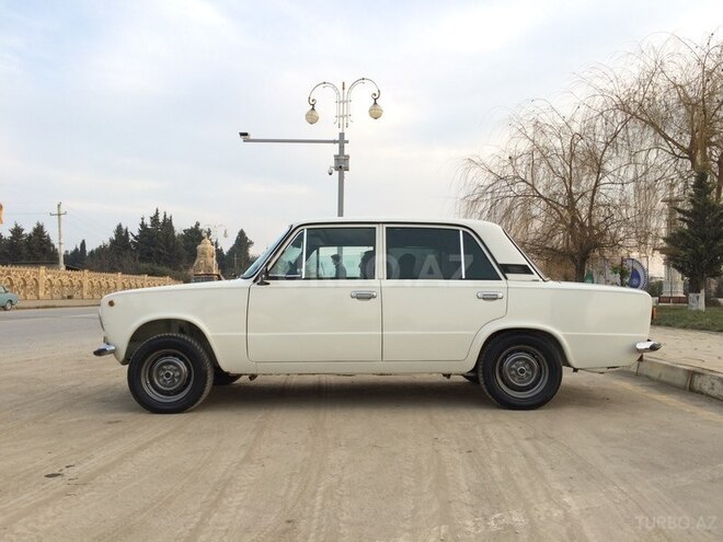 LADA (VAZ) 21011 1979, 200,000 km - 1.2 l - Xaçmaz