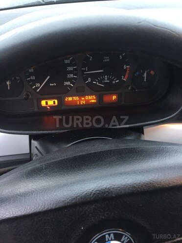 BMW 320 2001, 237,000 km - 2.2 l - Bakı