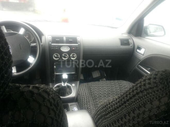 Ford Mondeo 2001, 10,021 km - 1.8 l - Zaqatala