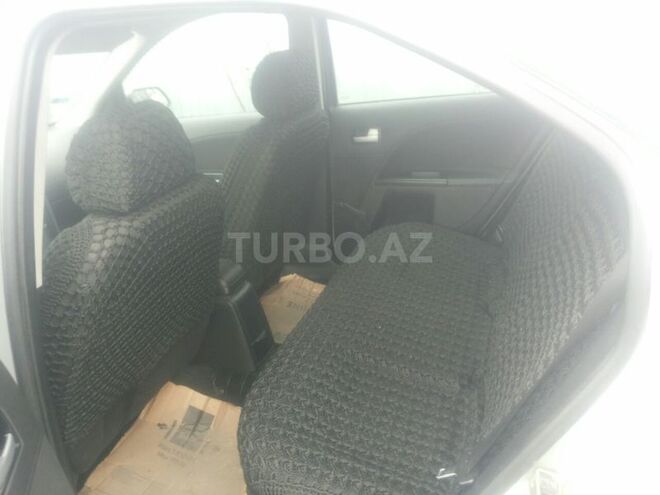 Ford Mondeo 2001, 10,021 km - 1.8 l - Zaqatala