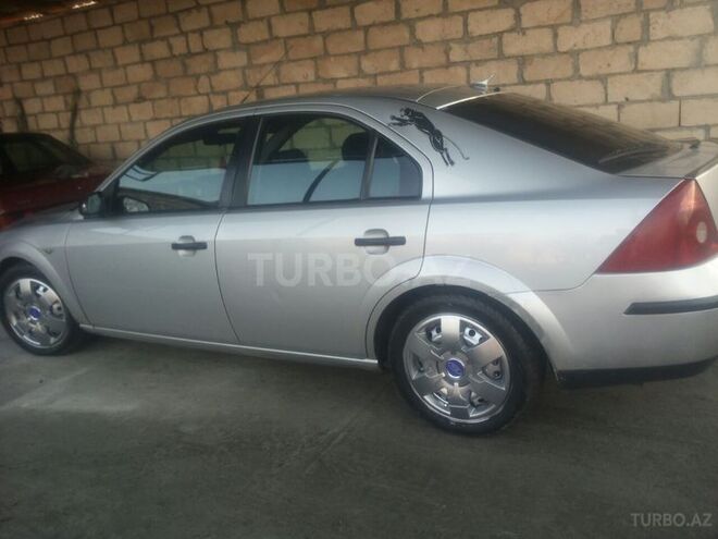 Ford Mondeo 2001, 10,021 km - 1.8 l - Zaqatala