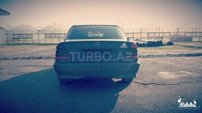Mercedes C 180 2000, 266,000 km - 1.8 l - Yevlax