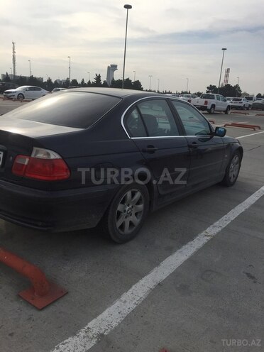 BMW 320 2001, 236,000 km - 2.2 l - Bakı