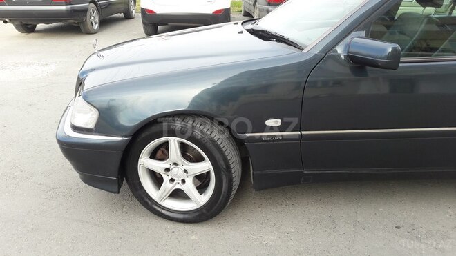 Mercedes C 180 1999, 217,547 km - 1.8 л - Sumqayıt