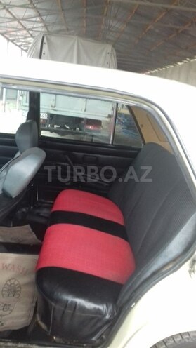 LADA (VAZ) 2106 1987, 327,000 km - 1.6 l - Ucar