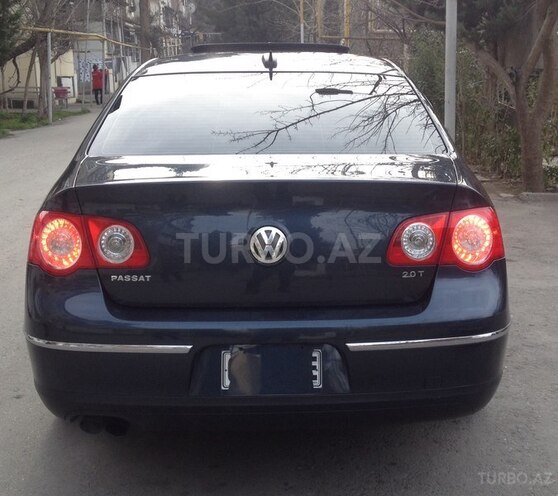 Volkswagen Passat 2005, 191,200 km - 2.0 l - Bakı