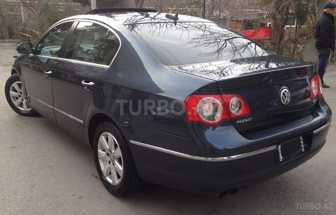 Volkswagen Passat 2005, 191,200 km - 2.0 l - Bakı