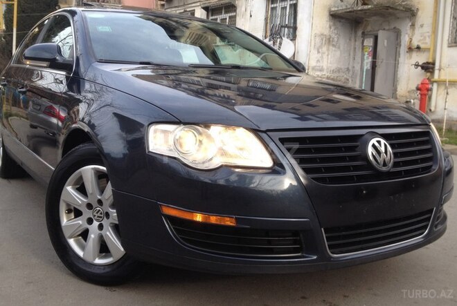 Volkswagen Passat 2005, 191,200 km - 2.0 l - Bakı