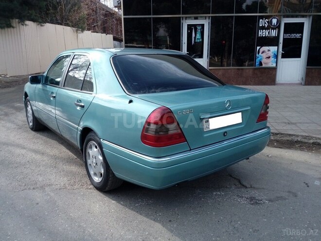 Mercedes C 200 1996, 320,000 km - 2.0 l - Sumqayıt
