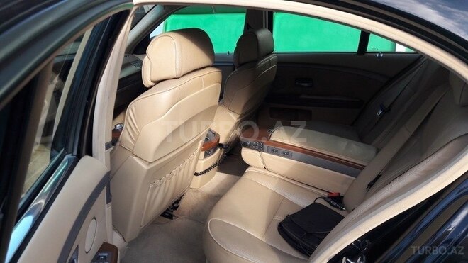 BMW 745 2002, 168,000 km - 4.4 л - Bakı