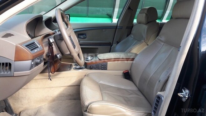 BMW 745 2002, 168,000 km - 4.4 л - Bakı