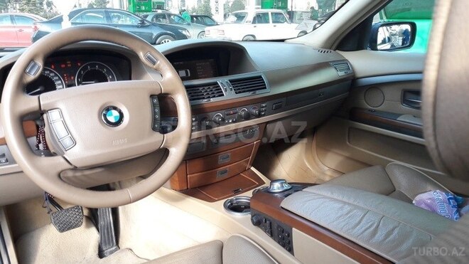 BMW 745 2002, 168,000 km - 4.4 л - Bakı