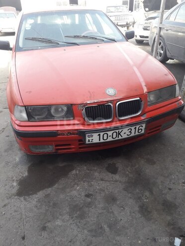 BMW 316 1992, 305,000 km - 1.6 l - Bakı