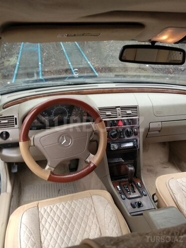 Mercedes C 230 1999, 200,000 km - 2.3 л - Bərdə