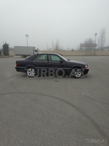 Mercedes C 230 1999, 200,000 km - 2.3 л - Bərdə