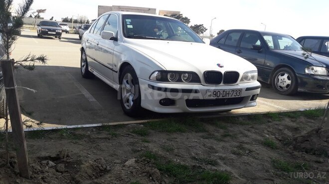 BMW 528 1998, 330,000 km - 2.8 l - Bakı
