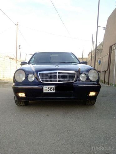 Mercedes E 240 2000, 259,436 km - 2.8 l - Bakı