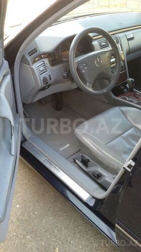 Mercedes E 240 2000, 259,436 km - 2.8 l - Bakı