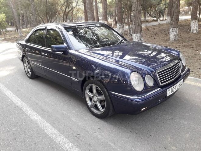 Mercedes E 200 1995, 289,000 km - 2.0 l - Sumqayıt