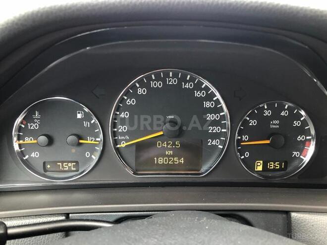 Mercedes E 240 2000, 180,250 km - 2.6 l - Bakı