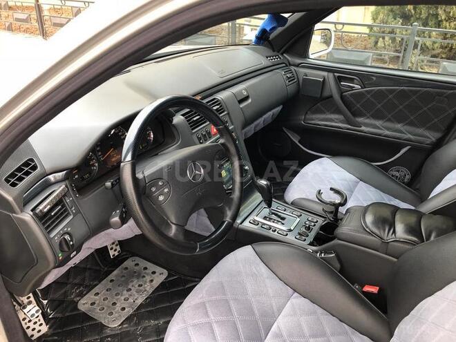 Mercedes E 240 2000, 180,250 km - 2.6 l - Bakı