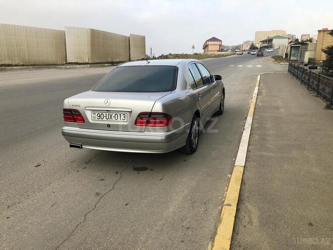 Mercedes E 240 2000, 180,250 km - 2.6 l - Bakı