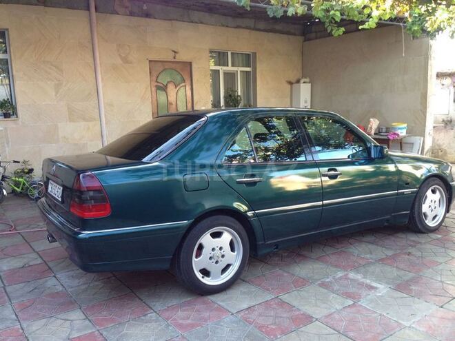 Mercedes C 240 1997, 380,000 km - 2.4 l - Bakı