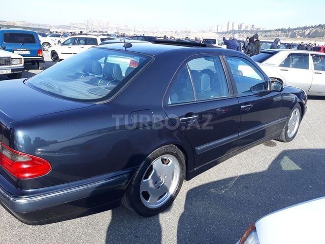Mercedes E 320 2002, 450,000 km - 3.2 l - Bakı