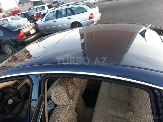 Volkswagen Passat 2004, 160,000 km - 1.8 l - Bakı