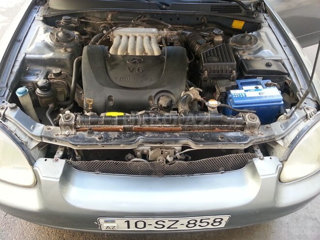 Hyundai Sonata 2000, 198,000 km - 0.3 л - Bakı