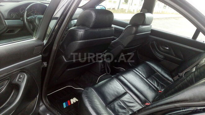 BMW 525 2001, 340,000 km - 2.5 l - Qəbələ