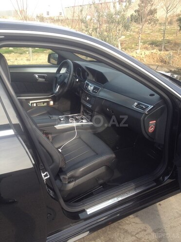 Mercedes E 220 2015, 61,000 km - 2.2 л - Bakı
