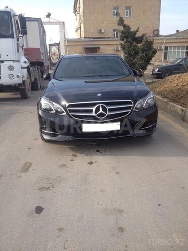 Mercedes E 220 2015, 61,000 km - 2.2 л - Bakı