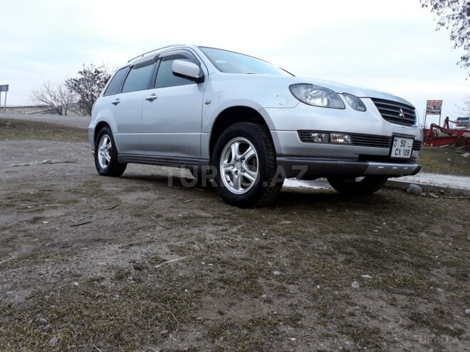 Mitsubishi Airtrek 2002, 214,000 km - 2.0 л - Şəmkir