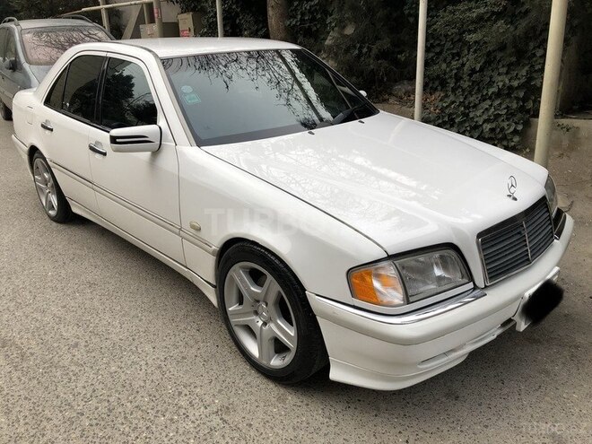 Mercedes C 240 1999, 170,000 km - 2.4 l - Bakı