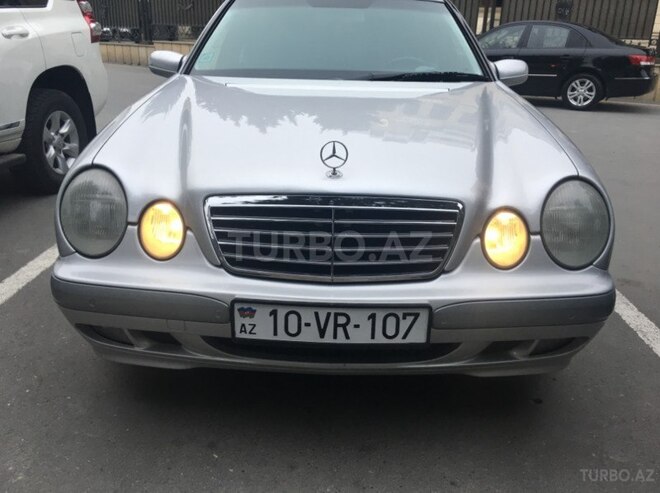 Mercedes E 240 2001, 240,000 km - 2.6 л - Bakı