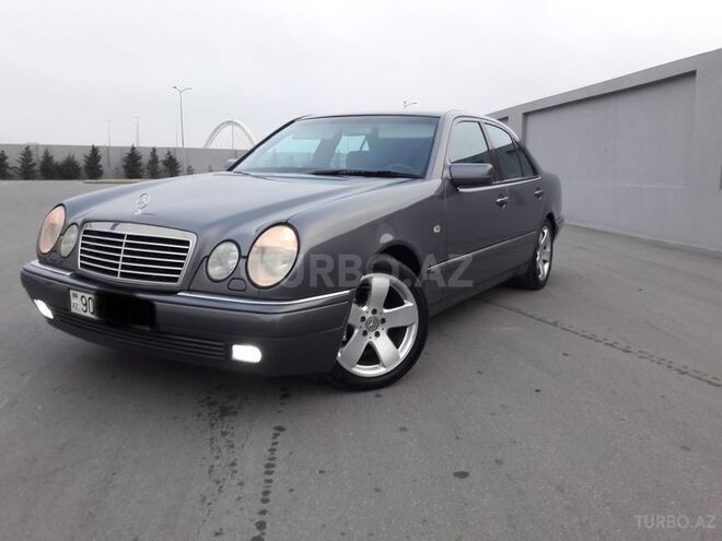 Mercedes E 240 1998, 294,000 km - 2.4 л - Bakı