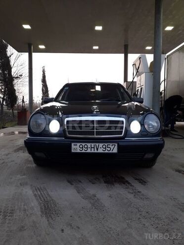 Mercedes E 300 1998, 570,000 km - 3.0 л - Sabirabad