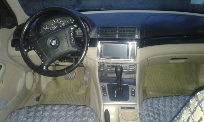 BMW 325 1999, 258,000 km - 2.5 l - Bakı