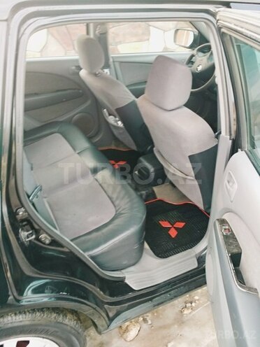 Mitsubishi Airtrek 2002, 25,000 km - 2.0 l - Qusar