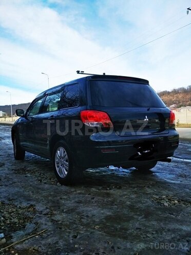 Mitsubishi Airtrek 2002, 25,000 km - 2.0 l - Qusar