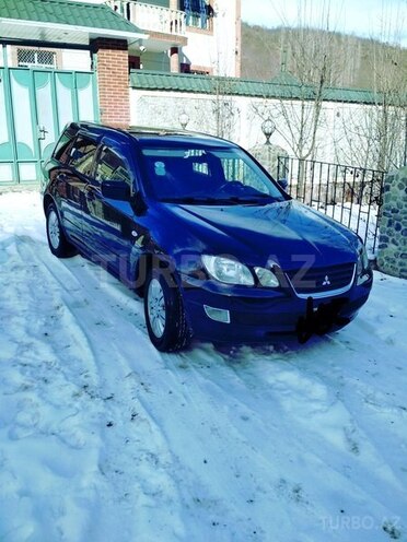 Mitsubishi Airtrek 2002, 25,000 km - 2.0 l - Qusar