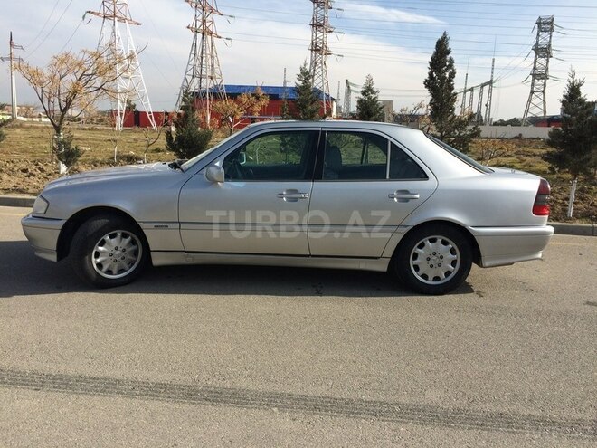Mercedes C 230 1998, 225,000 km - 16.0 l - Sumqayıt
