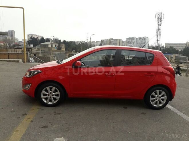 Hyundai i20 2012, 75,000 km - 1.2 л - Bakı