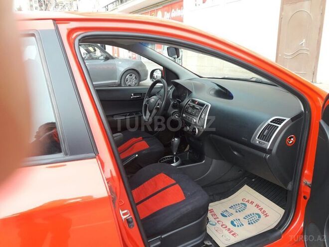Hyundai i20 2012, 75,000 km - 1.2 л - Bakı