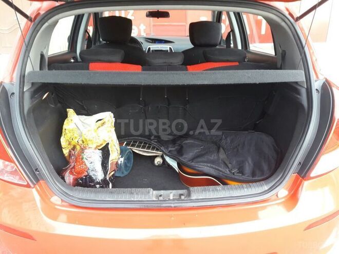 Hyundai i20 2012, 75,000 km - 1.2 л - Bakı