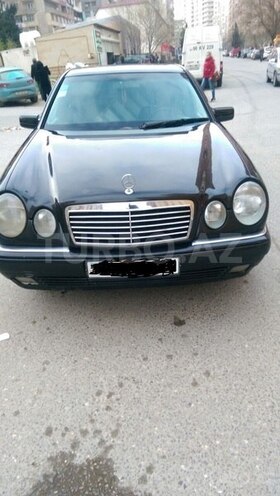 Mercedes E 280 1998, 260,000 km - 2.8 l - Bakı