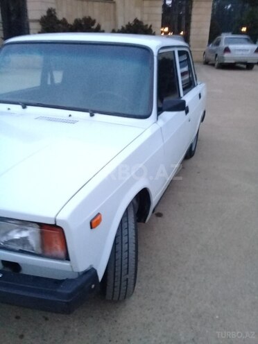 LADA (VAZ) 2107 2008, 98,000 km - 1.6 л - Salyan